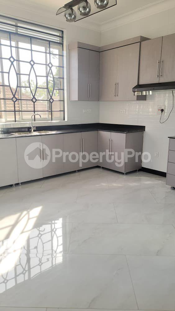 2 bedroom Apartment Block Apartment for rent Kisaasi road Kisaasi Kampala Central - 1