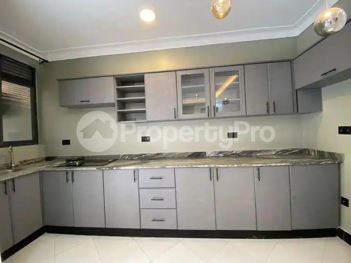 2 bedroom Apartment Block Apartment for rent Kisaasi road Kisaasi Kampala Central - 7