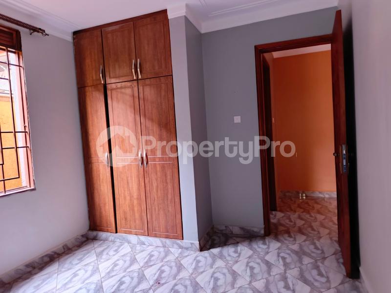 2 bedroom Apartment Block Apartment for rent Kyaliwajjala road Wakiso Central - 5