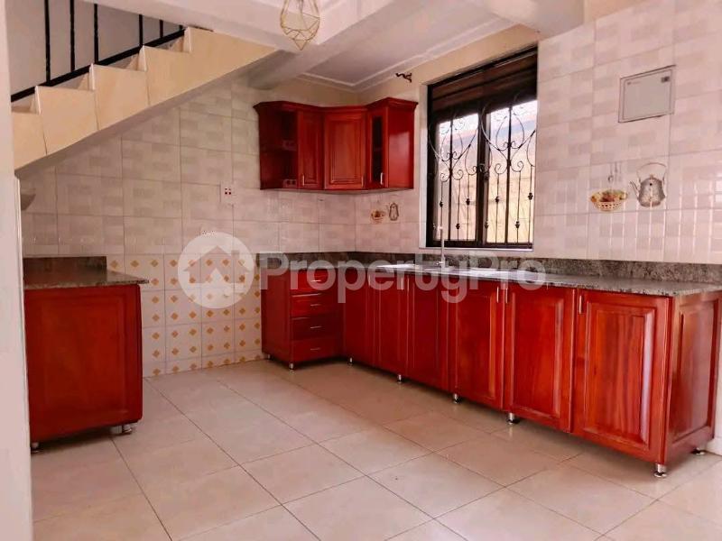 2 bedroom Apartment Block Apartment for rent namugongo road Wakiso Central - 6