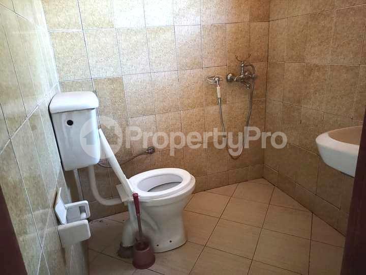 2 bedroom Bungalow Apartment for rent naalya road Wakiso Central - 4