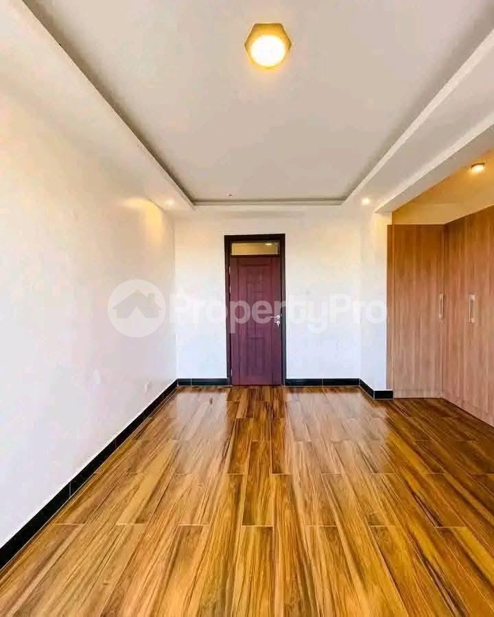 3 bedroom Apartment Block Apartment for rent bugoloobi road Wakiso Central - 6