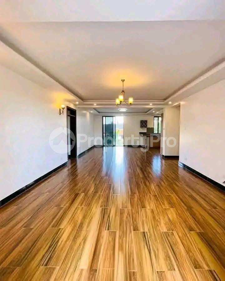 3 bedroom Apartment Block Apartment for rent bugoloobi road Wakiso Central - 10