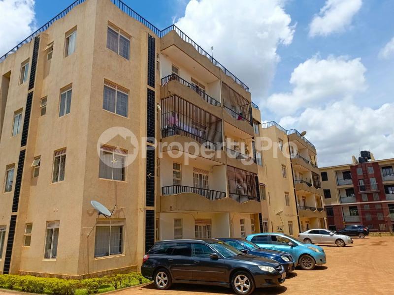3 bedroom Apartment Block Apartment for rent buwaate road Kampala Central - 3