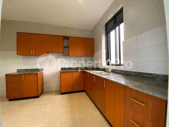 3 bedroom Apartment Block Apartment for rent Kyanja road Kampala Central - 2