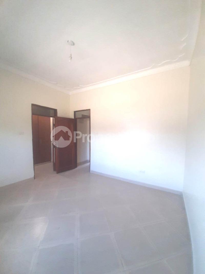 3 bedroom Bungalow Apartment for rent namugongo road Wakiso Central - 12