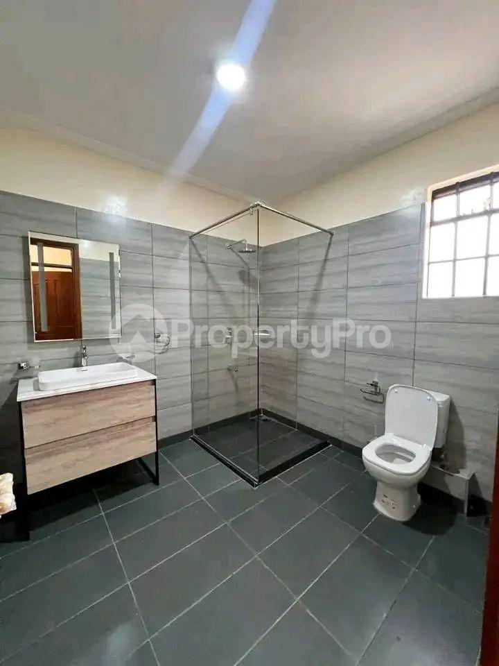 4 bedroom Apartment Block Apartment for rent Naalya road Kampala Central - 1