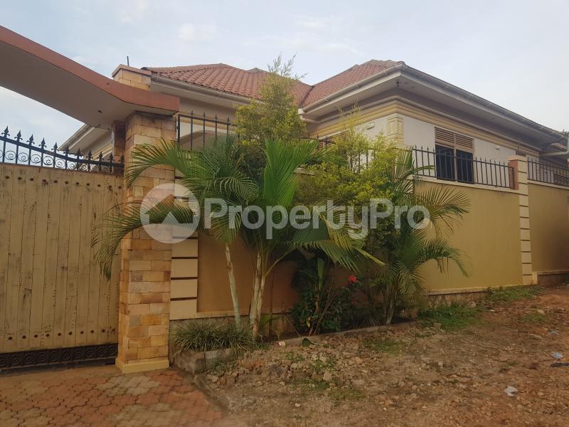 3 bedroom Bungalow Apartment for sale Bombo road  Nabweru Wakiso Central - 4