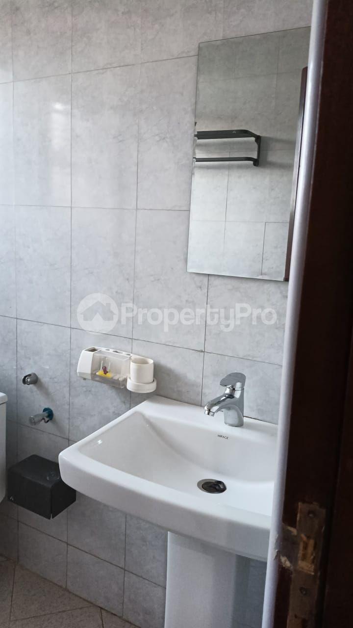 1 bedroom mini flat  Apartment Block Apartment for rent Kisaasi road Kisaasi Kampala Central - 2