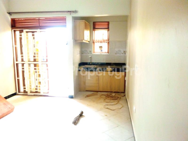 1 bedroom mini flat  Studio Apartment for rent namugongo road Wakiso Central - 4