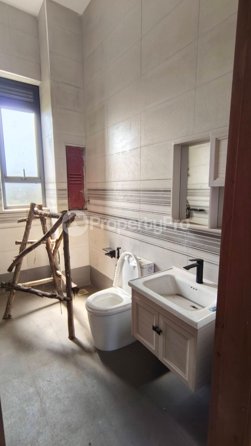 1 bedroom mini flat  Apartment Block Apartment for rent Kisaasi road Kisaasi Kampala Central - 5