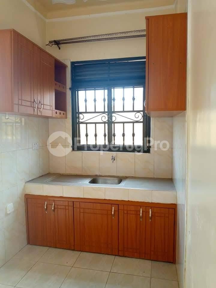 1 bedroom mini flat  Bungalow Apartment for rent gayaza road Gayaza Wakiso Central - 3