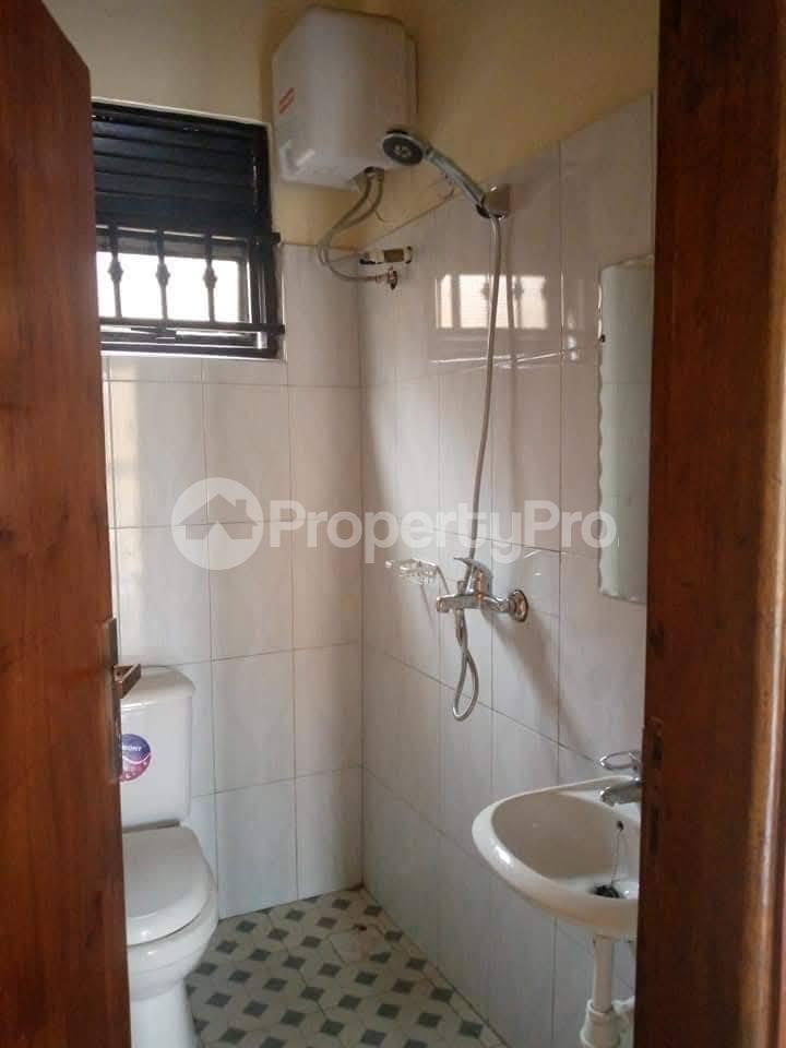 1 bedroom mini flat  Bungalow Apartment for rent gayaza road Gayaza Wakiso Central - 5