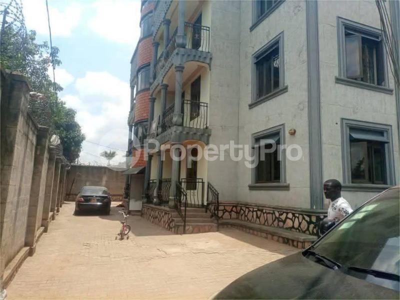 2 bedroom Apartment Block Apartment for rent Bweyogerere road Wakiso Central - 1