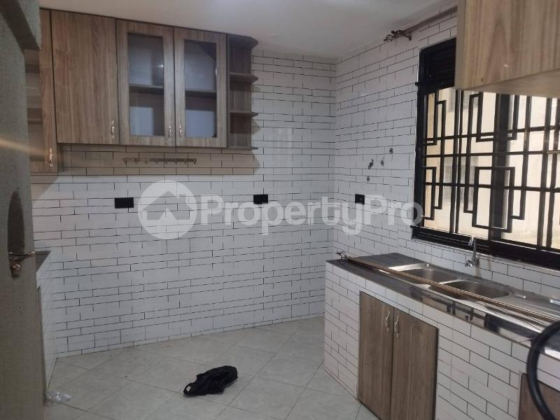 2 bedroom Apartment Block Apartment for rent namugongo road Wakiso Central - 3
