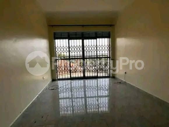 2 bedroom Apartment Block Apartment for rent buziga road  Kampala Central - 8