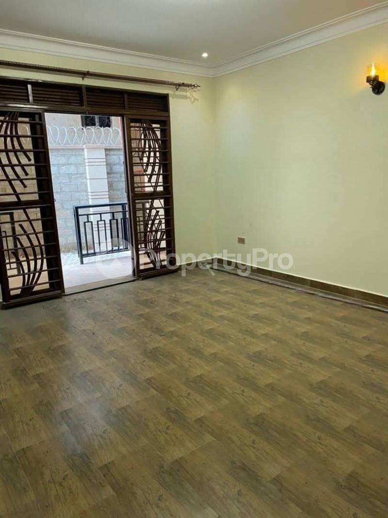 2 bedroom Apartment Block Apartment for rent Bweyogerere road Wakiso Central - 5
