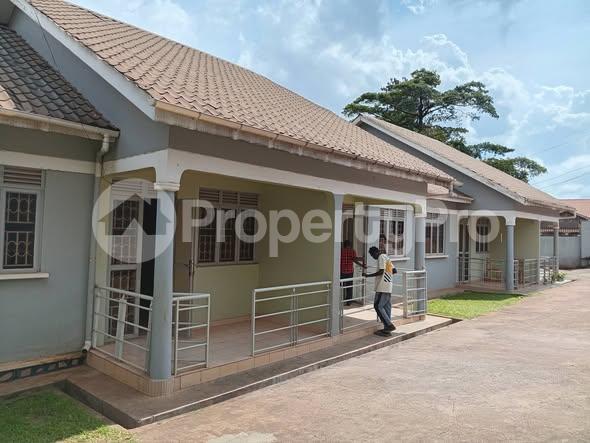 2 bedroom Apartment Block Apartment for rent Kisaasi road, Kisaasi Kampala Central - 5