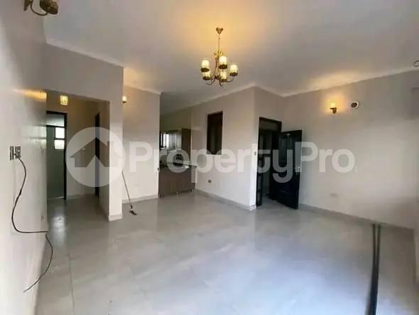 2 bedroom Apartment Block Apartment for rent kisaasi road Kampala Central - 5