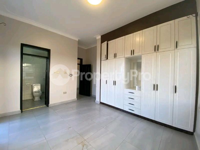 2 bedroom Apartment Block Apartment for rent Kisaasi road Kisaasi Kampala Central - 4