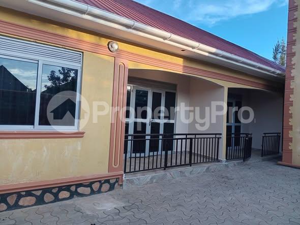 2 bedroom Apartment Block Apartment for rent Namugongo road, Wakiso Central - 5