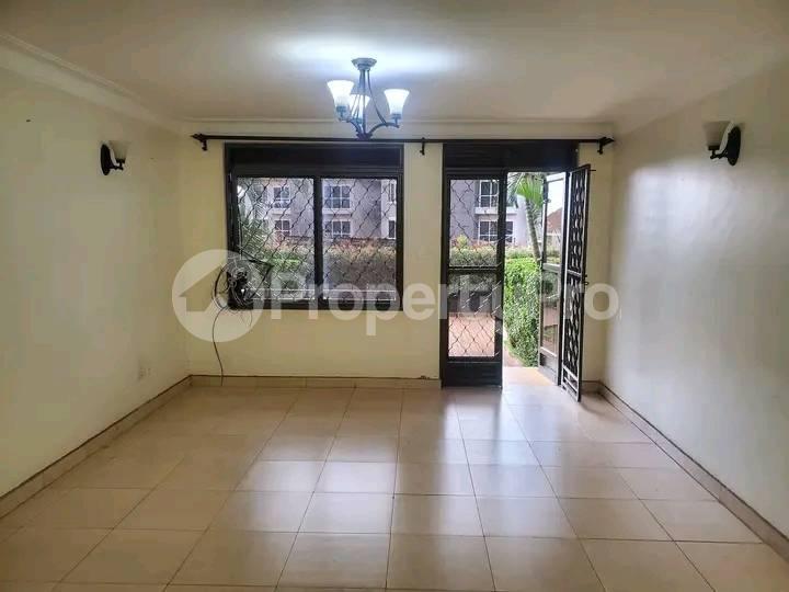 3 bedroom Apartment Block Apartment for rent bukoto road Bukoto Kampala Central - 9