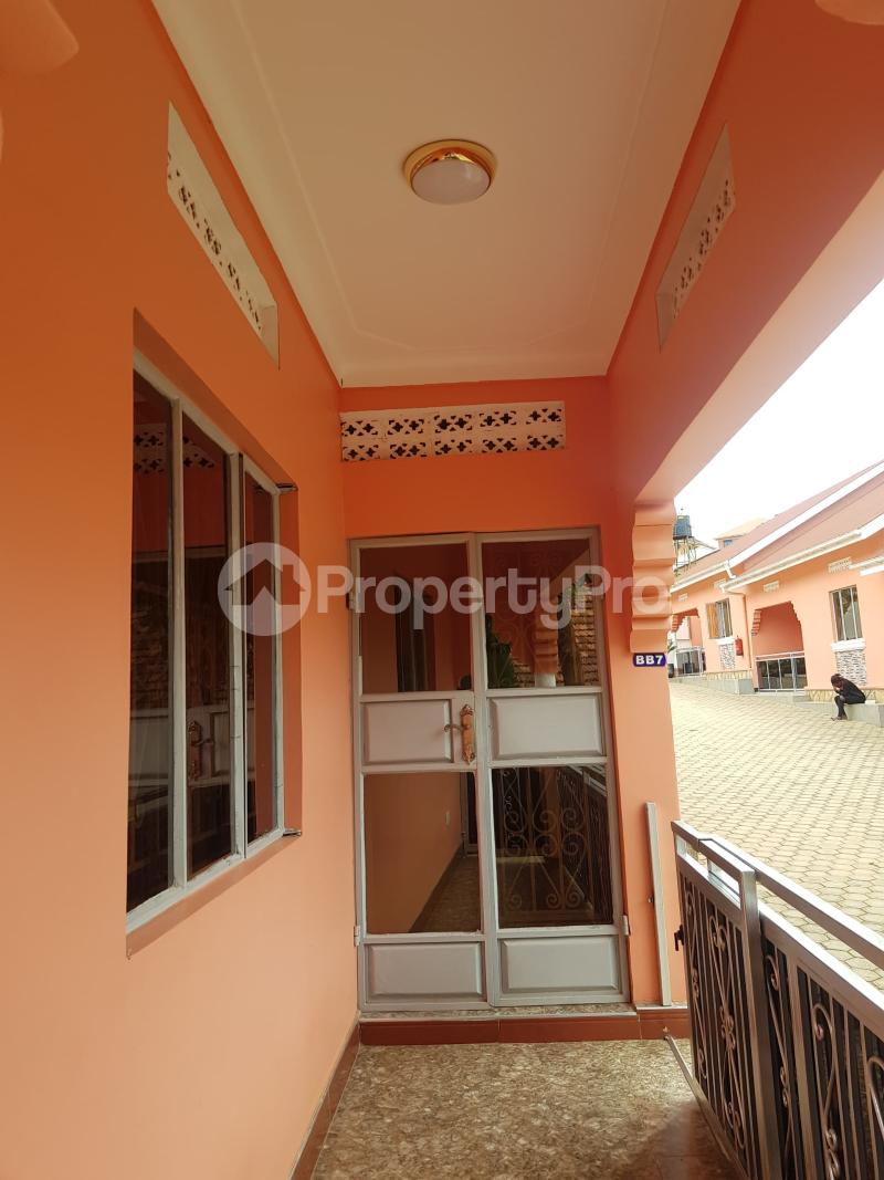 2 bedroom Apartment Block Apartment for rent Plot 5133, Block 265, Zana–Bunamwaya Ssabagado-Makindye Wakiso Central - 2