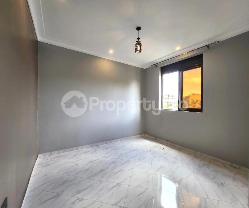 1 bedroom mini flat  Apartment Block Apartment for rent buwaate road Wakiso Central - 3