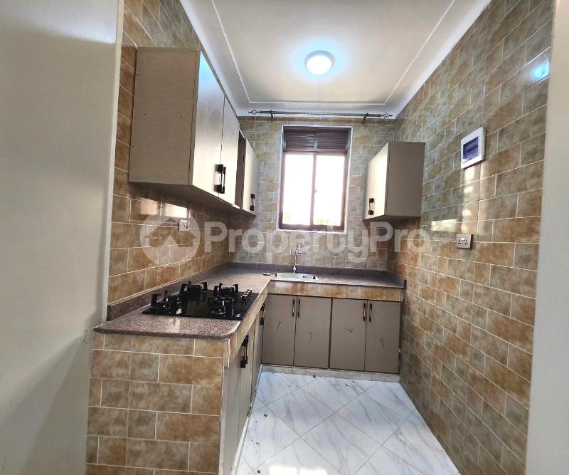 1 bedroom mini flat  Apartment Block Apartment for rent buwaate road Wakiso Central - 5
