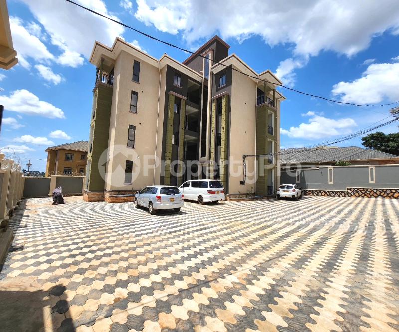 1 bedroom mini flat  Apartment Block Apartment for rent buwaate road Wakiso Central - 9