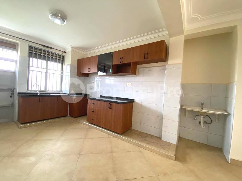 1 bedroom mini flat  Apartment Block Apartment for rent buwaate road Kampala Central - 0