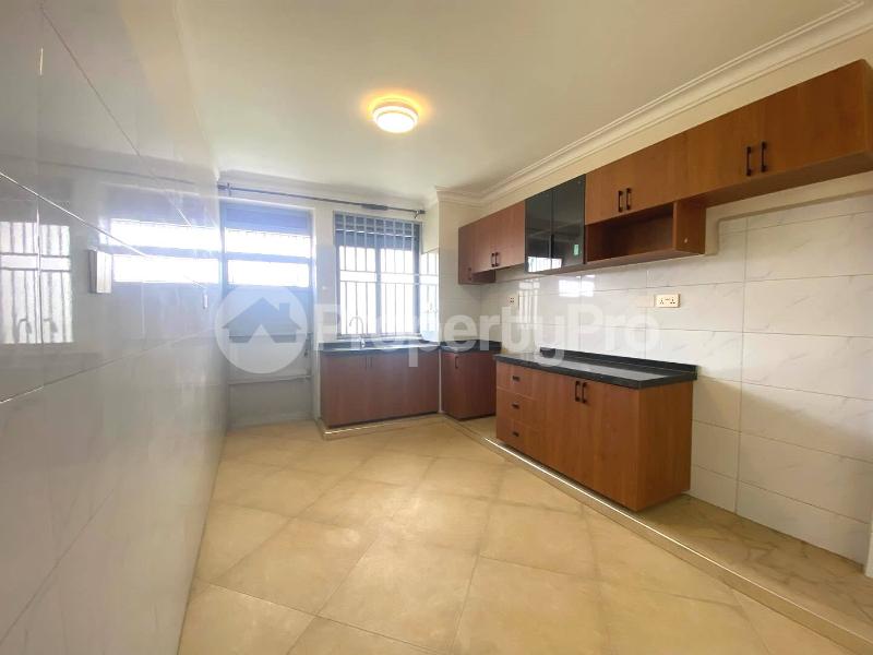 1 bedroom mini flat  Apartment Block Apartment for rent buwaate road Kampala Central - 9