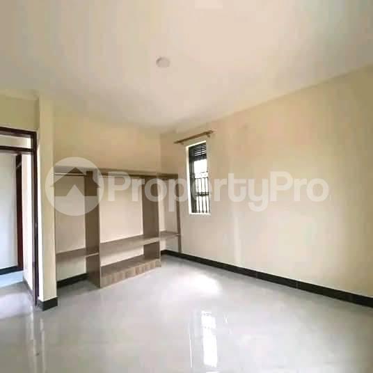 2 bedroom Apartment Block Apartment for rent kisaasi road Kisaasi Kampala Central - 3