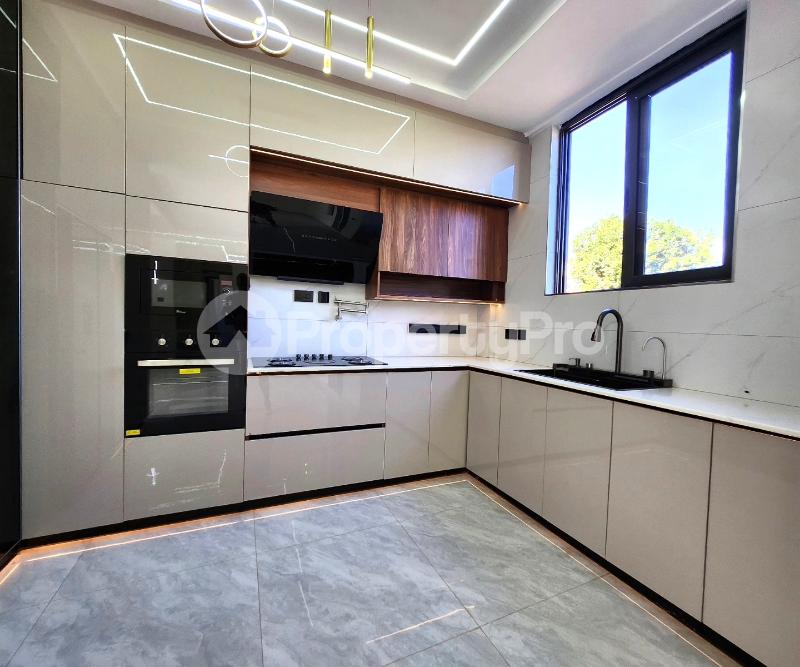 2 bedroom Apartment Block Apartment for rent kyanja road Kampala Central - 6