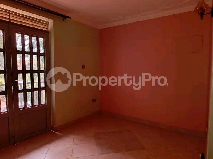 2 bedroom Apartment Block Apartment for rent Naalya road  Kampala Central Kampala Central - 3