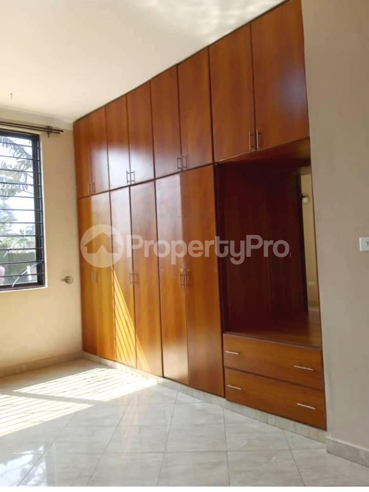 3 bedroom Apartment Block Apartment for rent kiwaatule road Kampala Central - 4