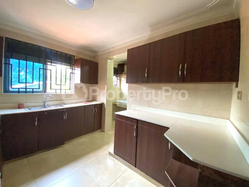 3 bedroom Apartment Block Apartment for rent kyanja road Kampala Central - 5