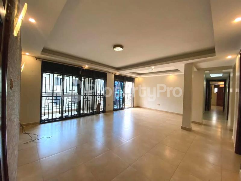 3 bedroom Apartment Block Apartment for rent kyanja road Kampala Central - 1