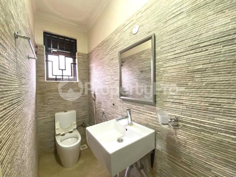 3 bedroom Apartment Block Apartment for rent kyanja road Kampala Central - 17