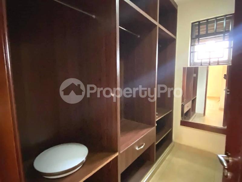 3 bedroom Apartment Block Apartment for rent kyanja road Kampala Central - 2