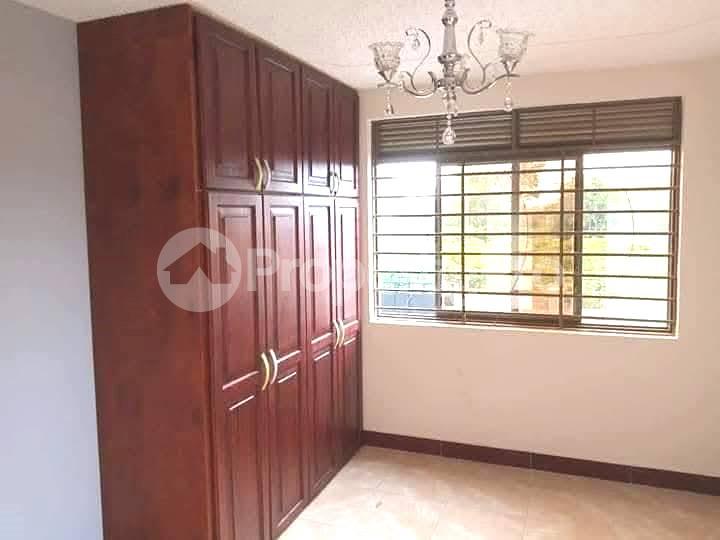 3 bedroom Apartment Block Apartment for rent namugongo road Wakiso Central - 5