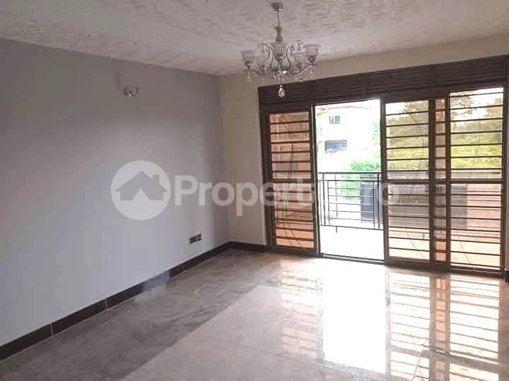 3 bedroom Apartment Block Apartment for rent namugongo road Wakiso Central - 1