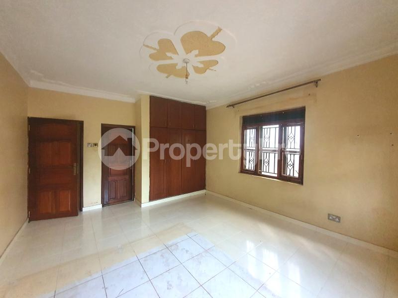 4 bedroom Bungalow Apartment for rent muyenga road Kampala Central - 0