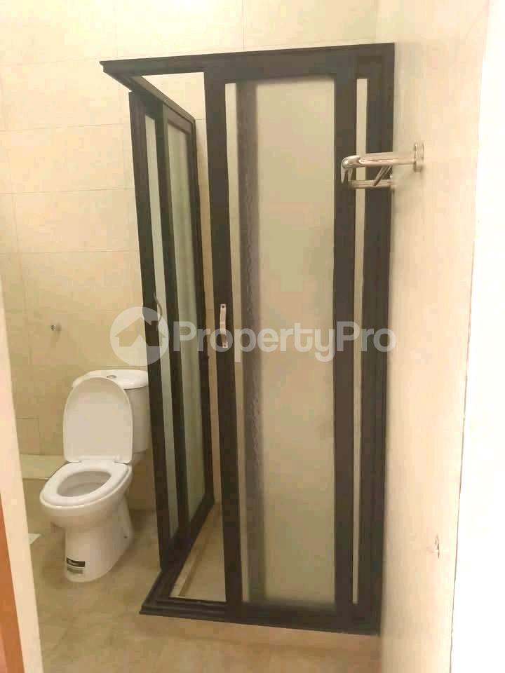 4 bedroom Apartment Block Apartment for rent bugolobi road Bugolobi Kampala Central - 11