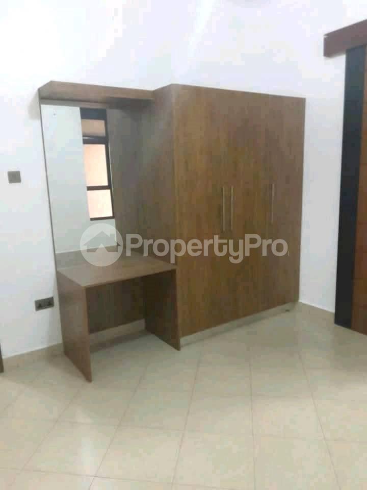 4 bedroom Apartment Block Apartment for rent bugolobi road Bugolobi Kampala Central - 2
