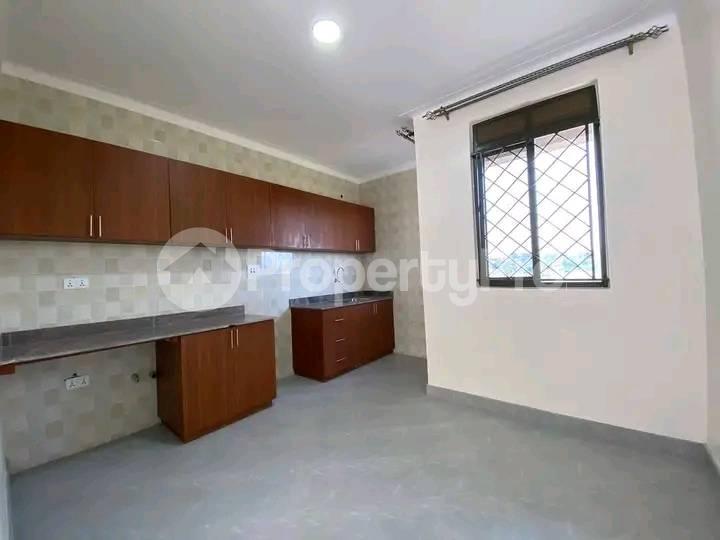 1 bedroom mini flat  Bungalow Apartment for rent kira road Kira Wakiso Central - 6
