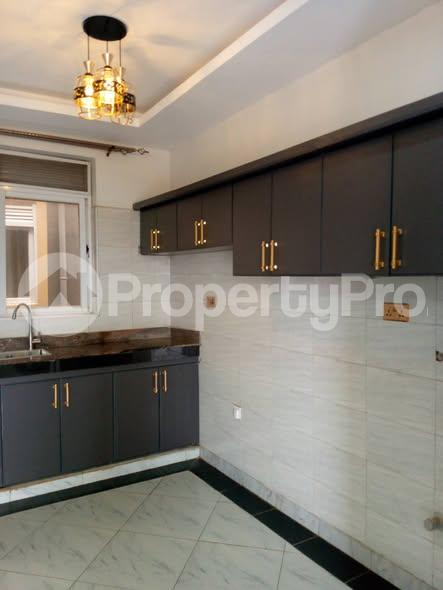 1 bedroom mini flat  Apartment Block Apartment for rent kiwaatule road Kampala Central - 8