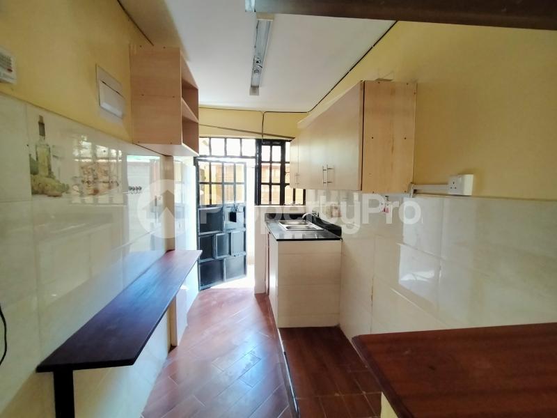 1 bedroom mini flat Bungalow Houses for rent Muchatha Clifftop Estate
