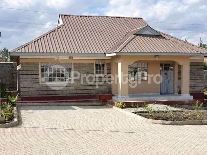 2 bedroom Bungalow Houses for rent Donholm Nairobi (PID 5AFEM