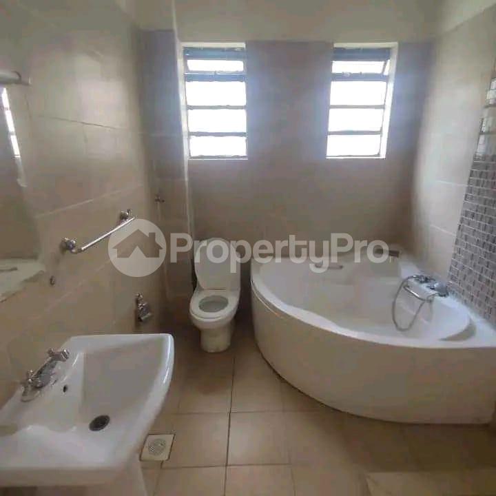 3 bedroom Townhouses Houses for rent Jacaranda estate Donholm Nairobi